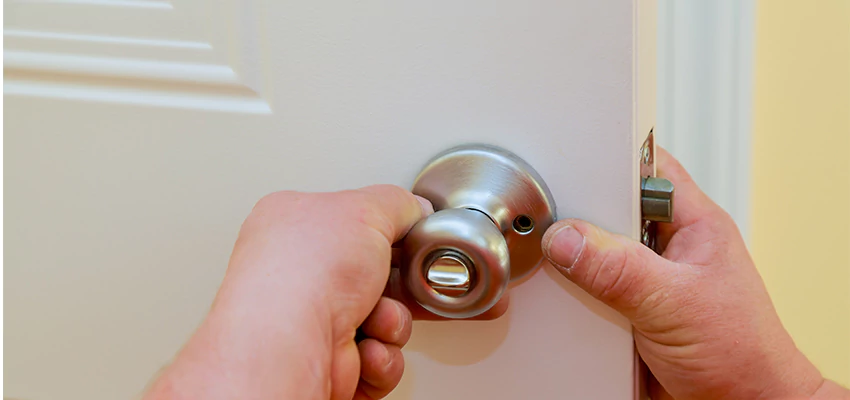After-hours Locksmith For Lock And Key Installation in Mentone, CA