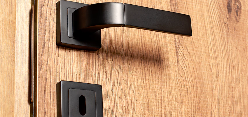 Weekend Lockout Assistance Troubleshooting in Mentone, California