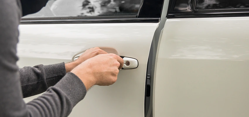 Unlock Car Door Service in Mentone, CA