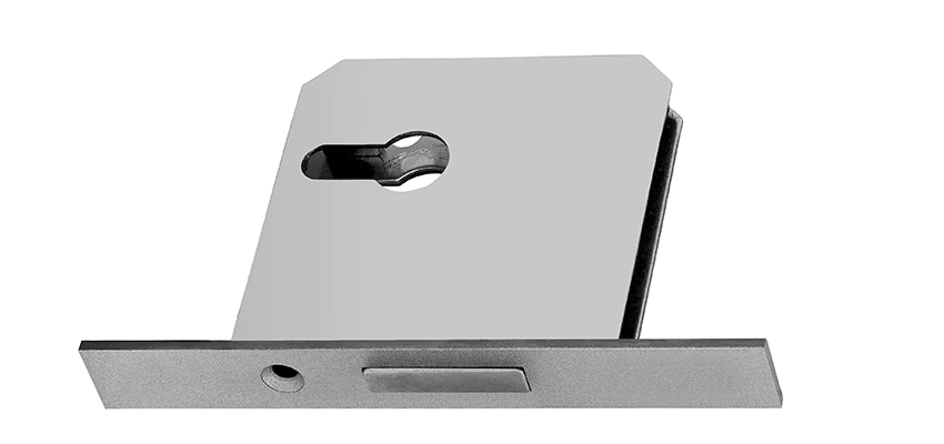 Fix A Deadbolt Door Lock in Mentone, California